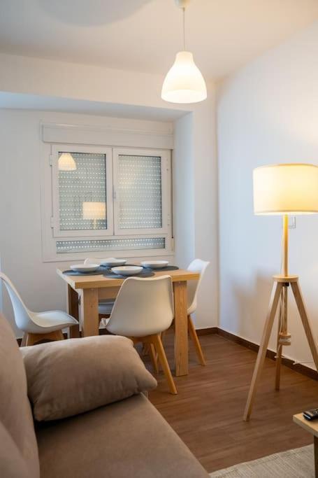 California Apartament Duenas Sevilla Eksteriør bilde